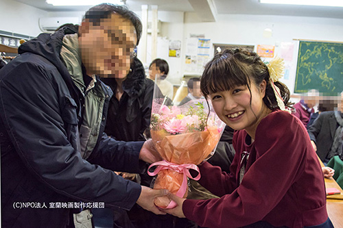 ペコデルボ記事4 モザイク縮小(1 - 1)のコピー